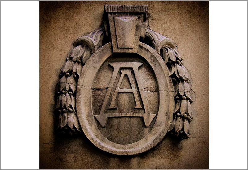 Обавештење о раду читаонице у Карнегијевој 2 током ускршњих празника